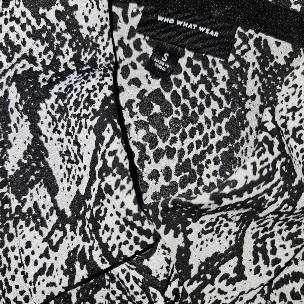 Who What Wear Animal Print Ruffle Top Size S